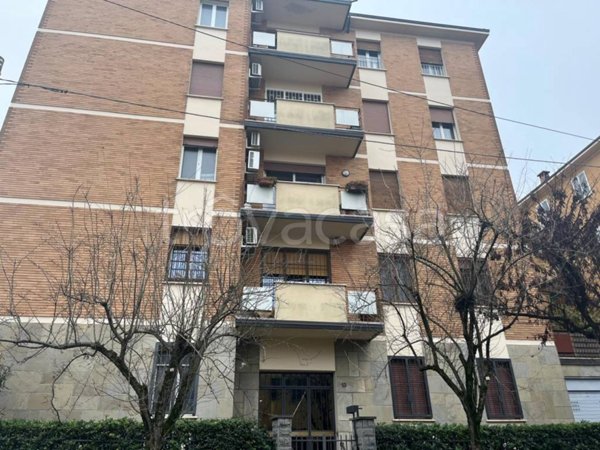 appartamento in vendita a Bologna in zona Andrea Costa