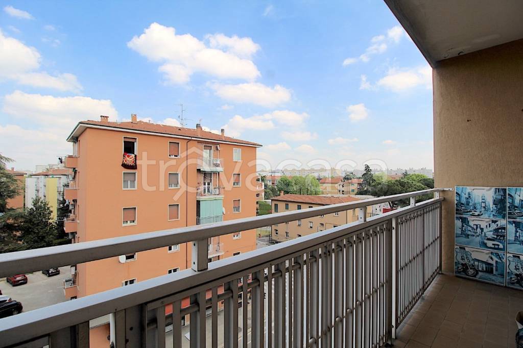 appartamento in vendita a Bologna in zona Savena