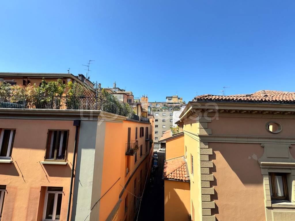 appartamento in vendita a Bologna in zona Centro Storico