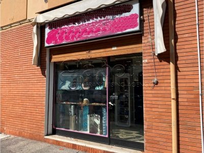 negozio in vendita a Bologna