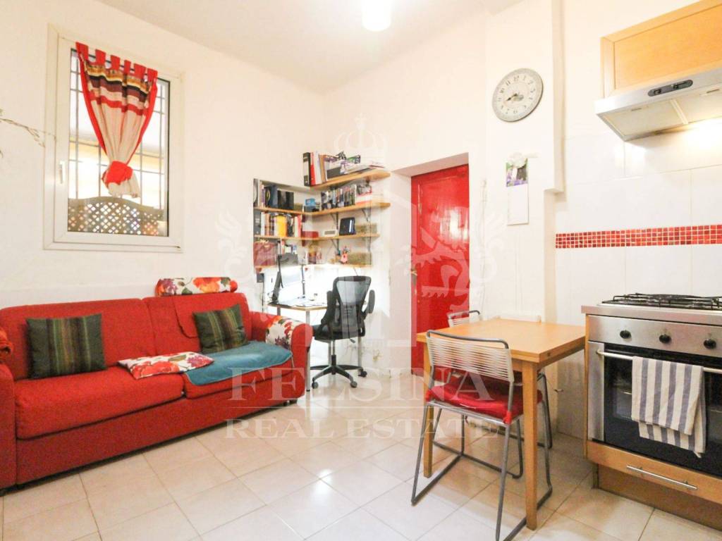 appartamento in vendita a Bologna in zona Santo Stefano
