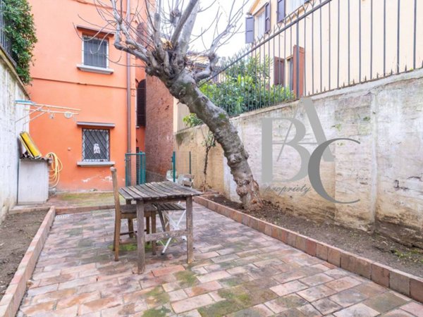 appartamento in vendita a Bologna