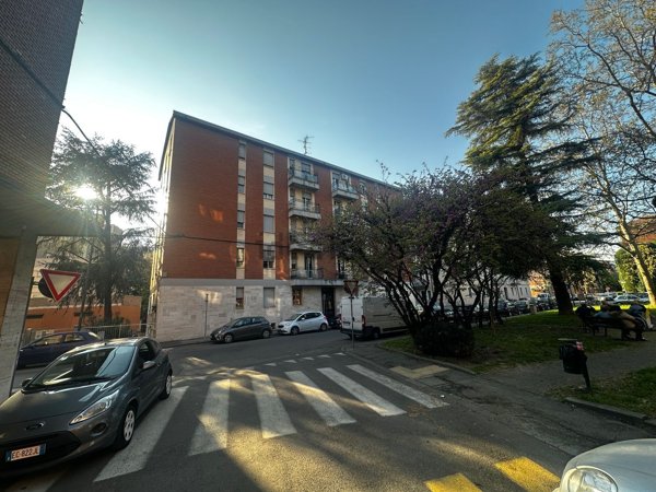 appartamento in vendita a Bologna in zona Reno