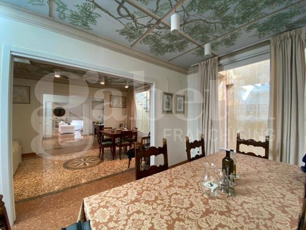 casa indipendente in vendita a Bologna in zona Andrea Costa