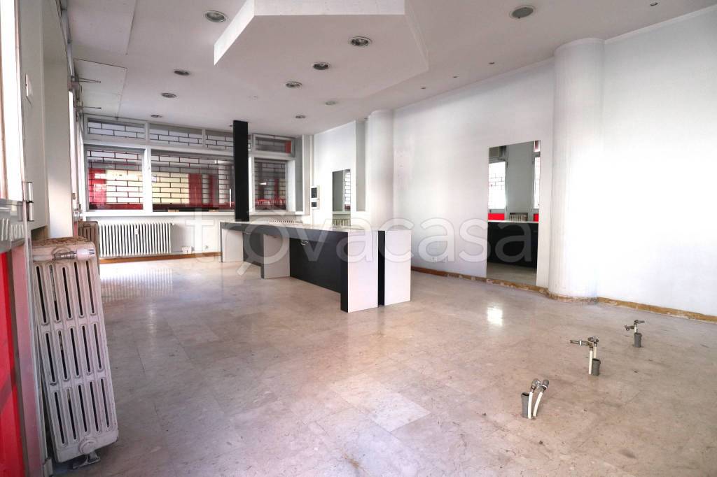 appartamento in vendita a Bologna in zona Saragozza