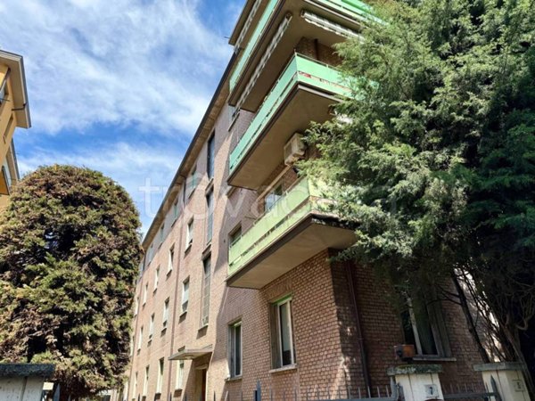 appartamento in vendita a Bologna in zona Saffi
