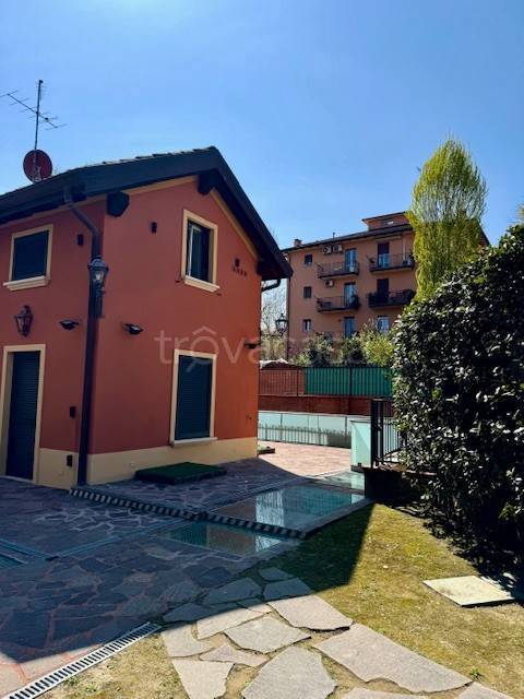 casa indipendente in vendita a Bologna in zona Saragozza