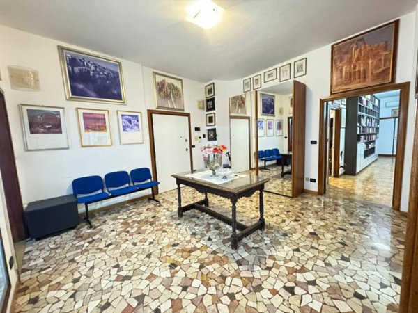 appartamento in vendita a Bologna in zona Quartiere Porto