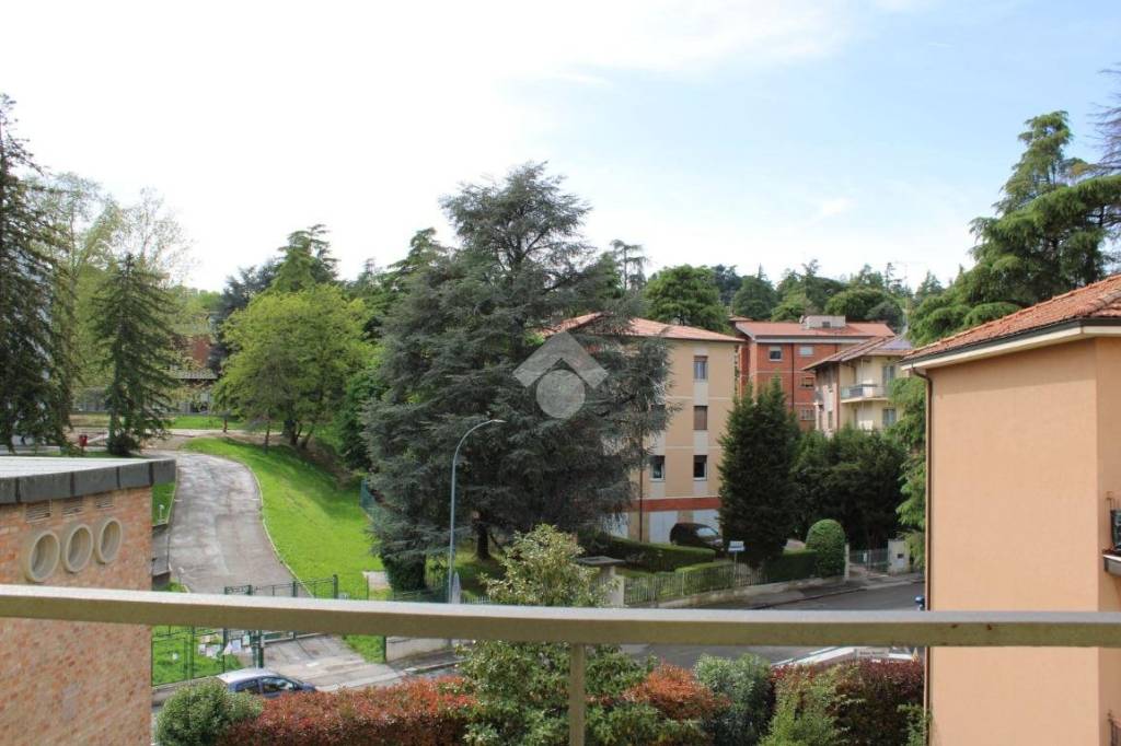 appartamento in vendita a Bologna