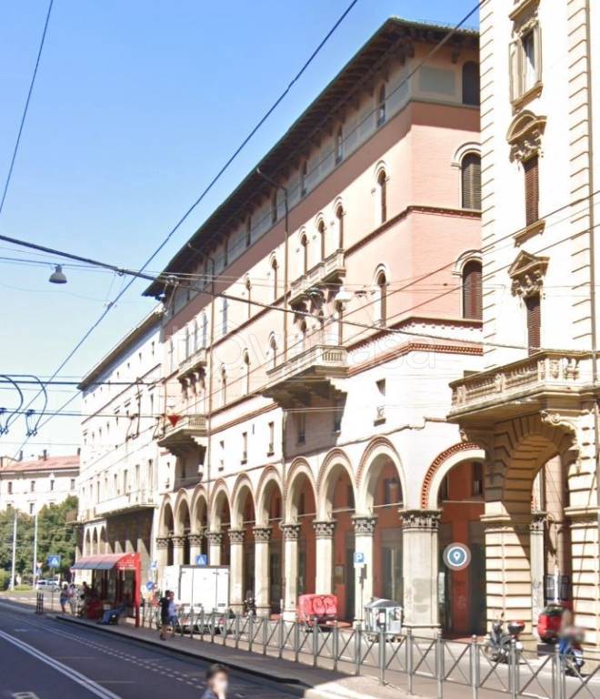 appartamento in vendita a Bologna in zona Quartiere Porto