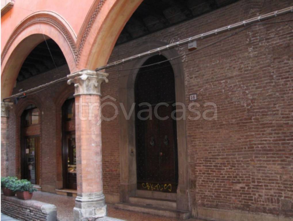 appartamento in vendita a Bologna in zona Centro Storico