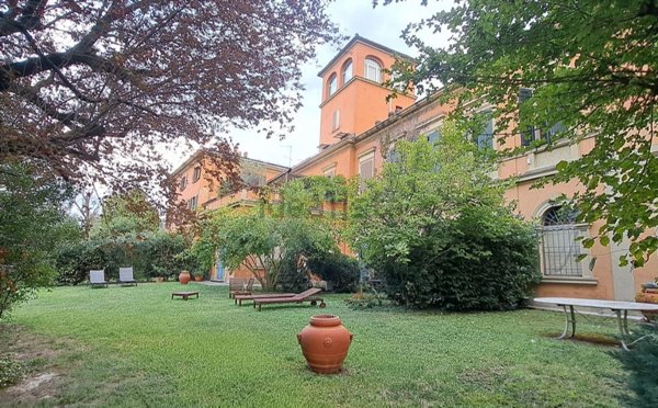 casa indipendente in vendita a Bologna in zona Reno