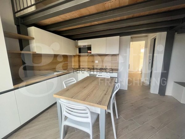 appartamento in vendita a Bologna in zona Saragozza