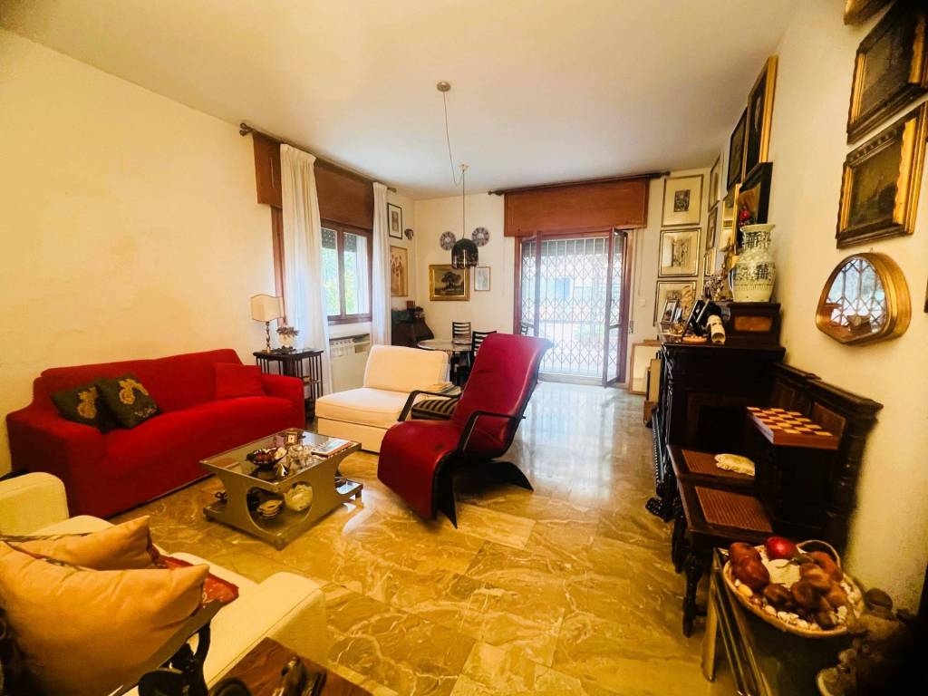 appartamento in vendita a Bologna in zona Savena