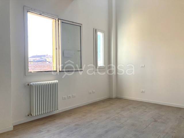 appartamento in vendita a Bologna in zona Santo Stefano