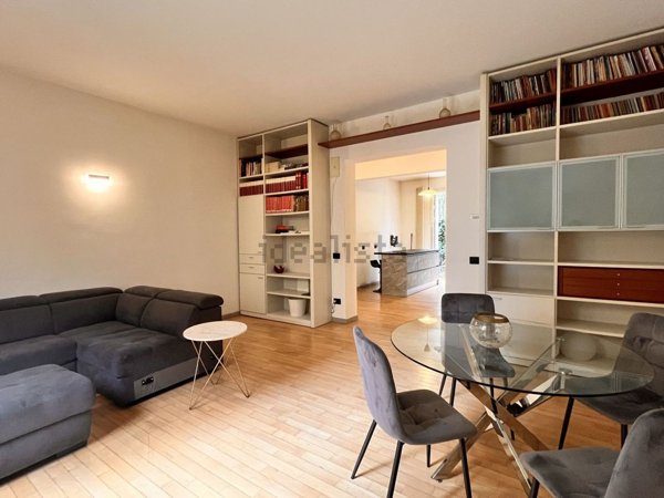 appartamento in vendita a Bologna in zona Santo Stefano