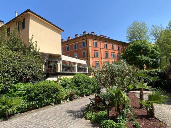 appartamento in vendita a Bologna in zona Santo Stefano