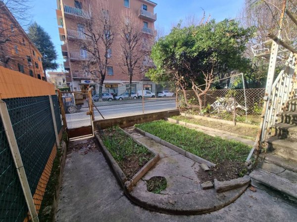 casa indipendente in vendita a Bologna in zona Bolognina