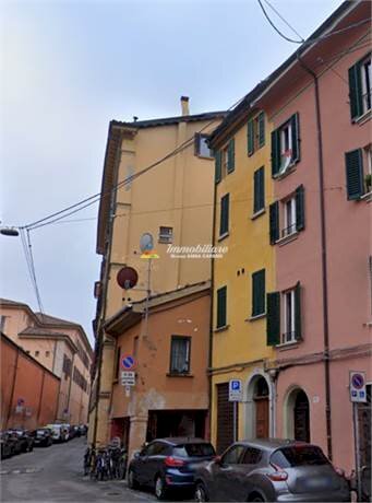 appartamento in vendita a Bologna in zona Centro Storico