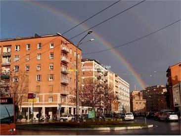 negozio in vendita a Bologna