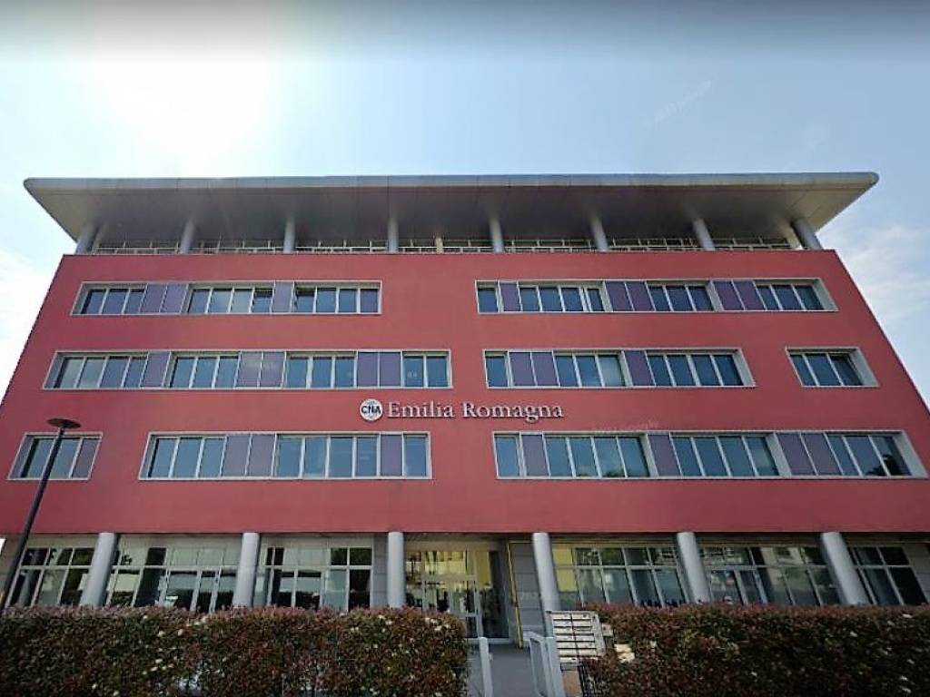 ufficio in vendita a Bologna in zona Corticella