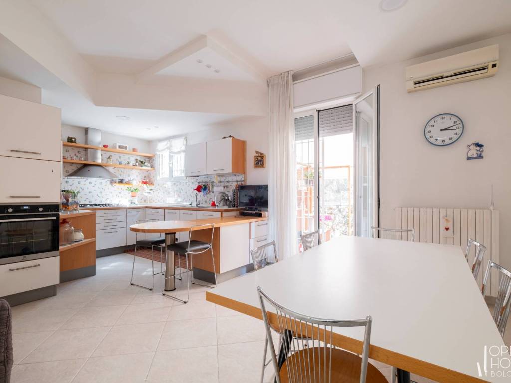 appartamento in vendita a Bologna in zona Bolognina