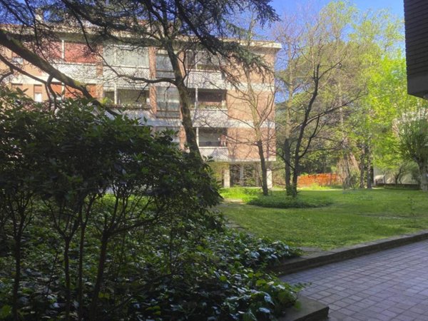 appartamento in vendita a Bologna in zona Saragozza