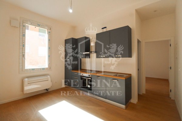 appartamento in vendita a Bologna in zona Santo Stefano