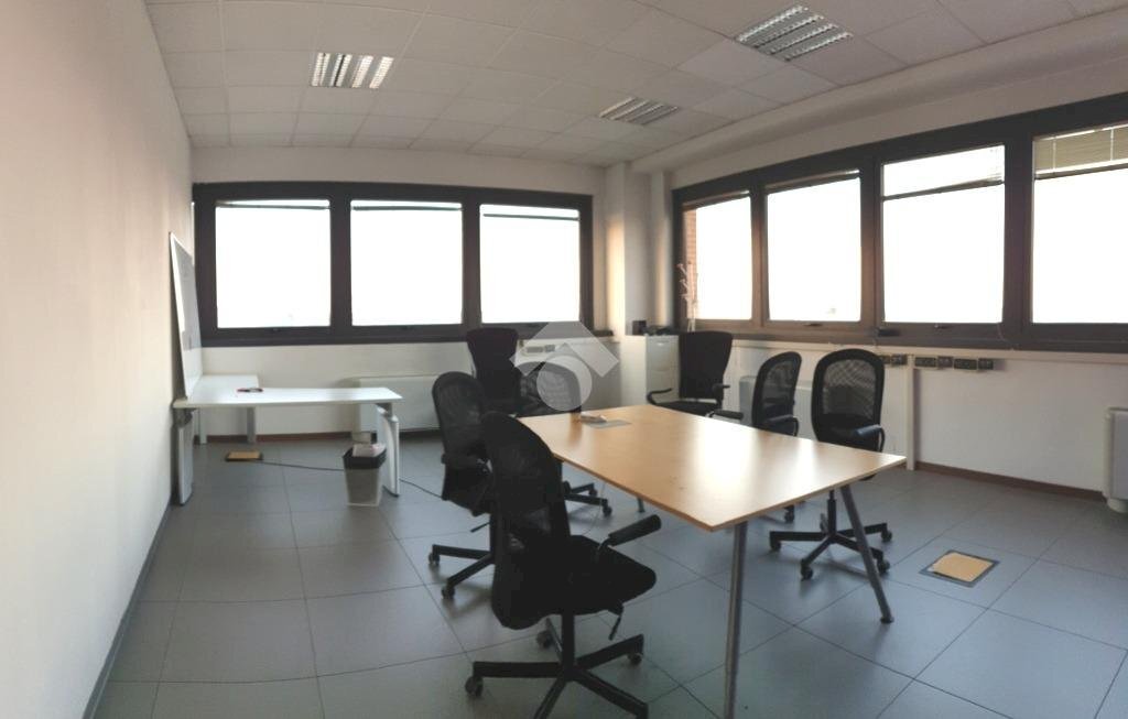 ufficio in vendita a Bologna