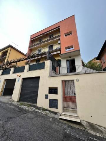 appartamento in vendita a Bologna in zona Colli