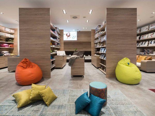 negozio in vendita a Bologna