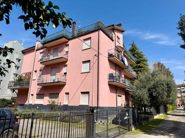 appartamento in vendita a Bologna in zona Santa Viola