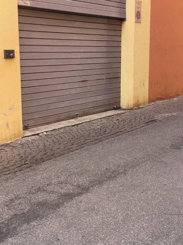 negozio in vendita a Bologna in zona Centro Storico