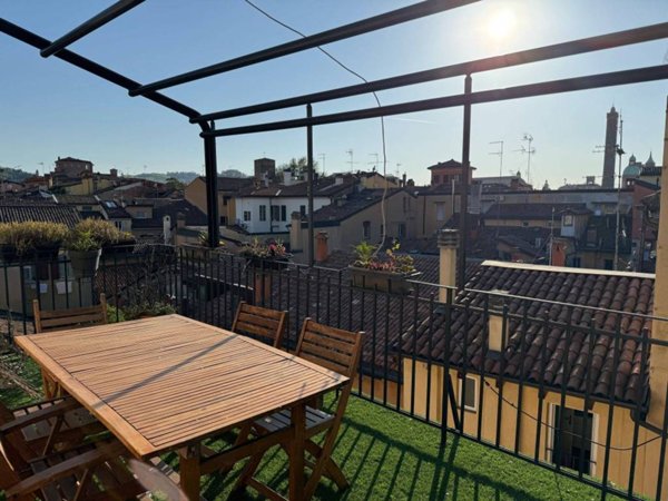 appartamento in vendita a Bologna