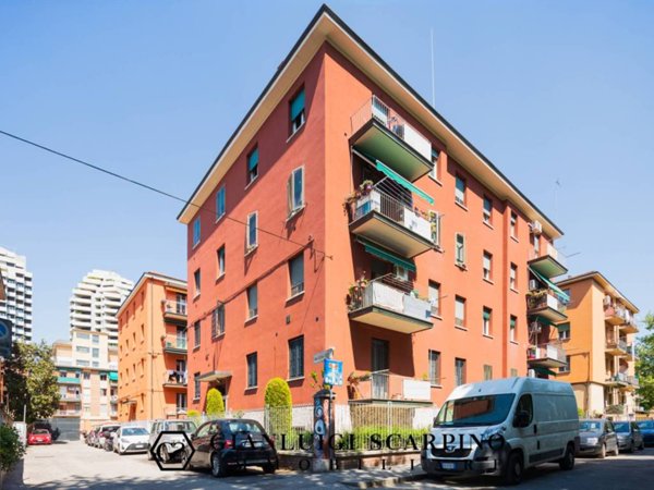 appartamento in vendita a Bologna in zona San Donato