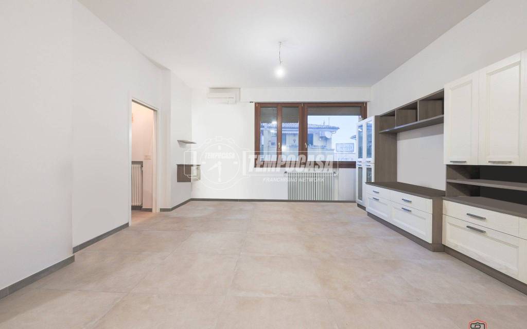 appartamento in vendita a Bologna in zona Saragozza