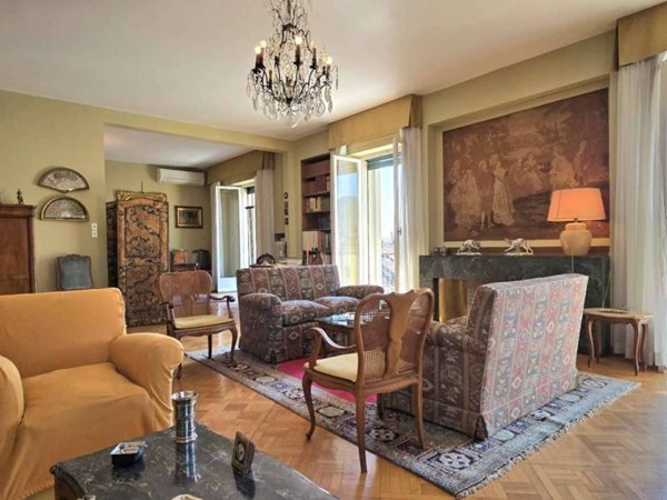 appartamento in vendita a Bologna in zona Santo Stefano