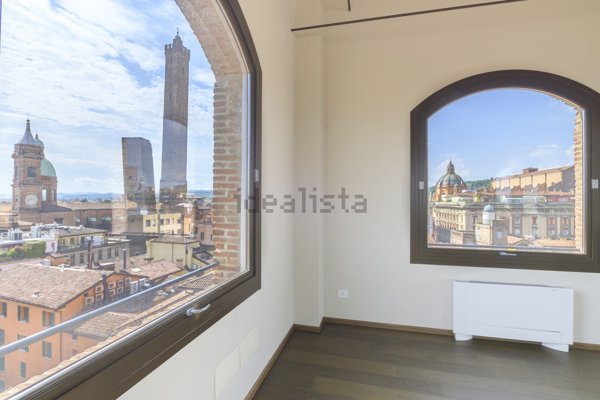 appartamento in vendita a Bologna in zona Centro Storico