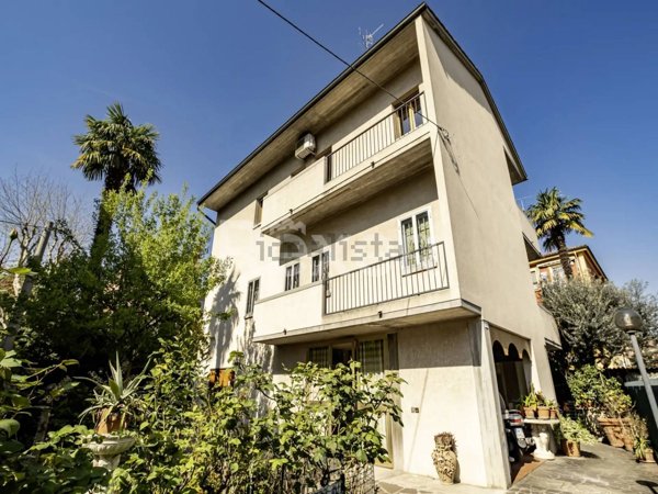 casa indipendente in vendita a Bologna