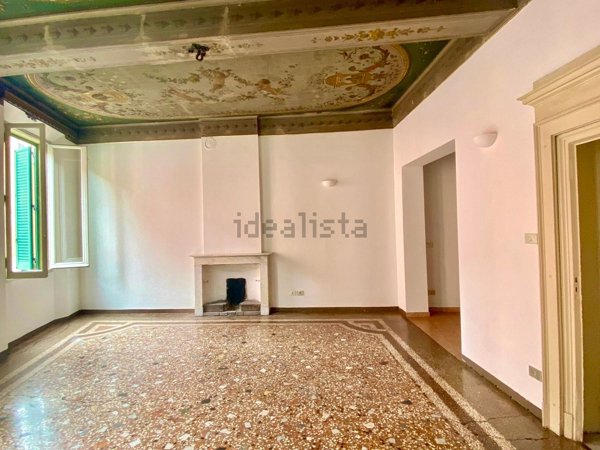 appartamento in vendita a Bologna in zona Santo Stefano