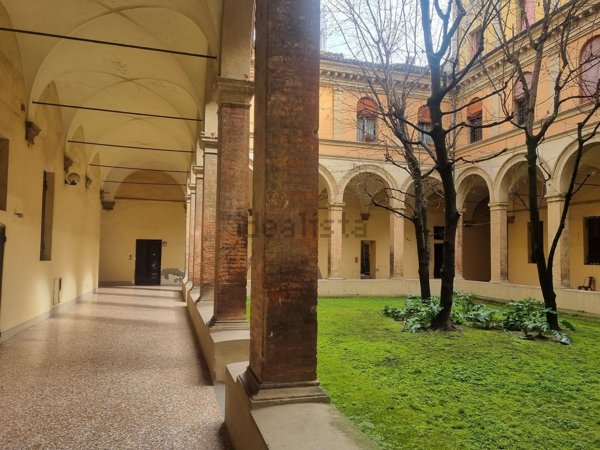 appartamento in vendita a Bologna