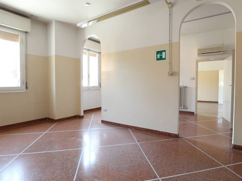appartamento in vendita a Bologna in zona Saragozza