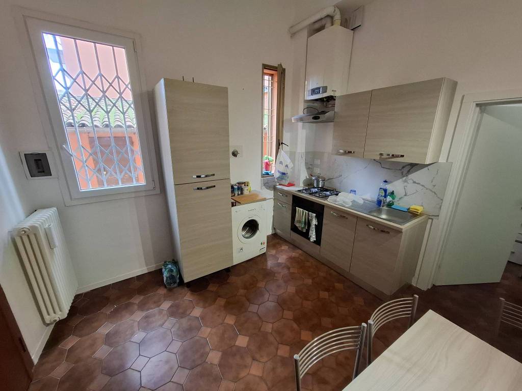 appartamento in vendita a Bologna in zona Savena