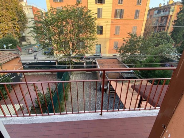 appartamento in vendita a Bologna in zona Bolognina