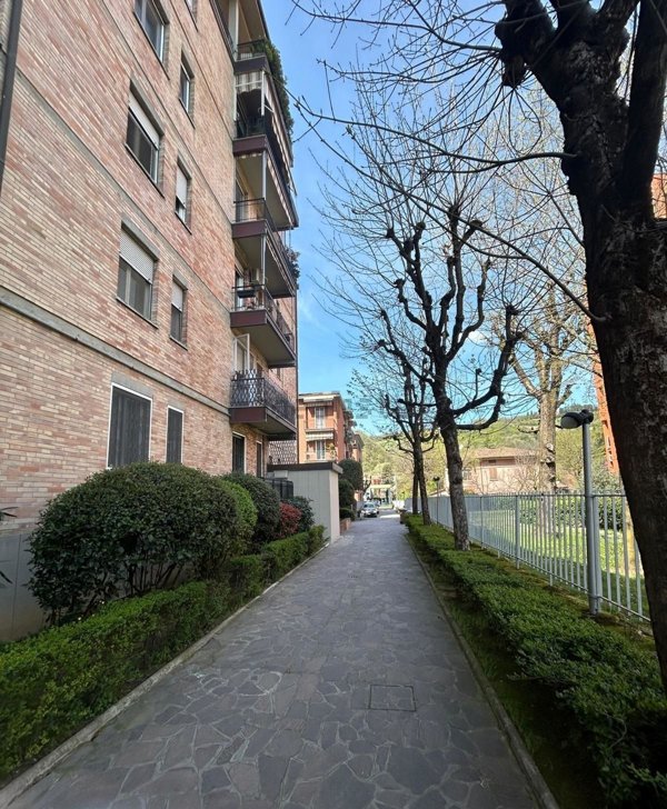 appartamento in vendita a Bologna in zona Savena