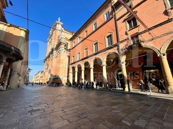 appartamento in vendita a Bologna in zona Centro Storico