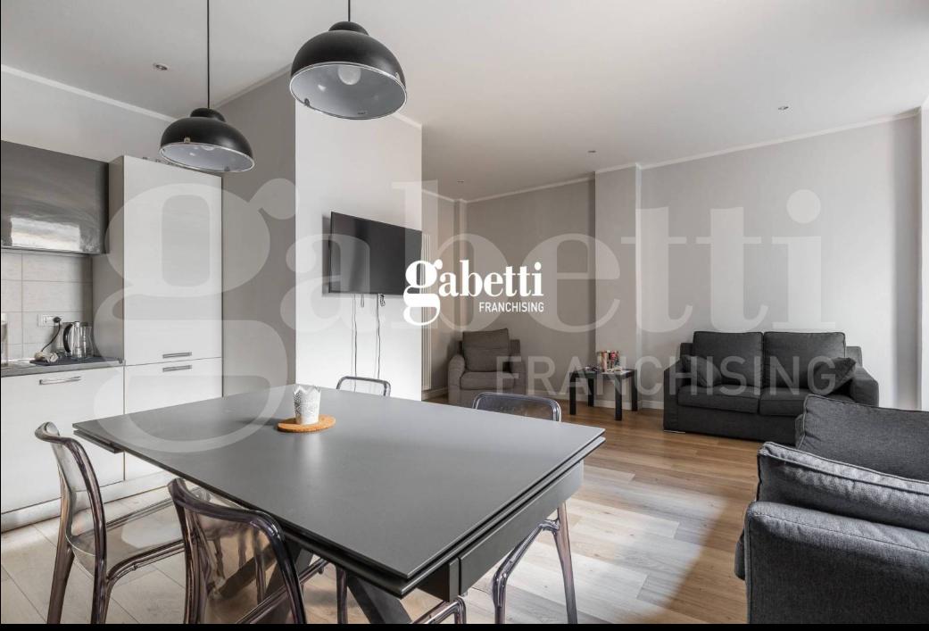 appartamento in vendita a Bologna in zona Santo Stefano