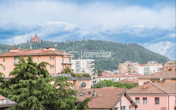 appartamento in vendita a Bologna in zona Santa Viola