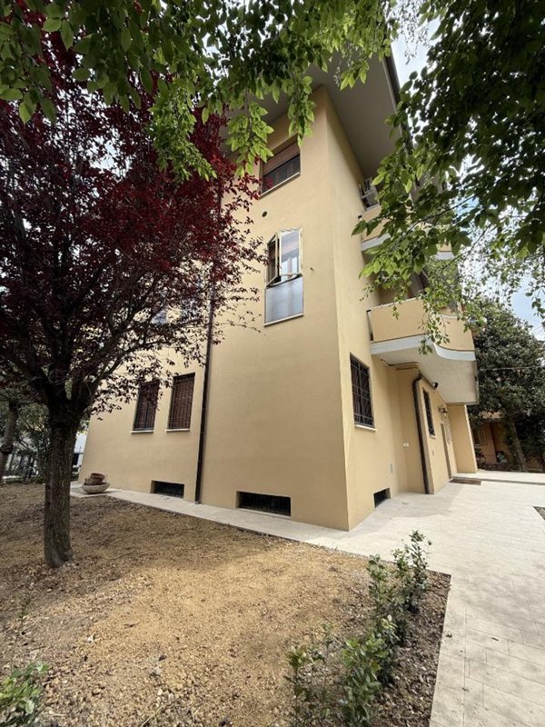 appartamento in vendita a Bologna in zona Santo Stefano