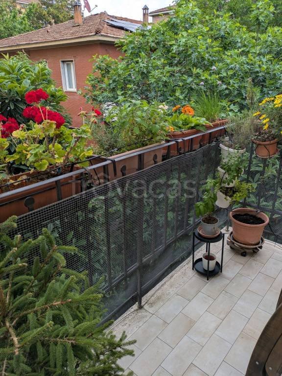 appartamento in vendita a Bologna in zona San Vitale